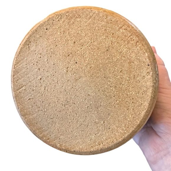 Handmade Studio Pottery Lidded Bowl with Floral Top - Picture 10 of 13